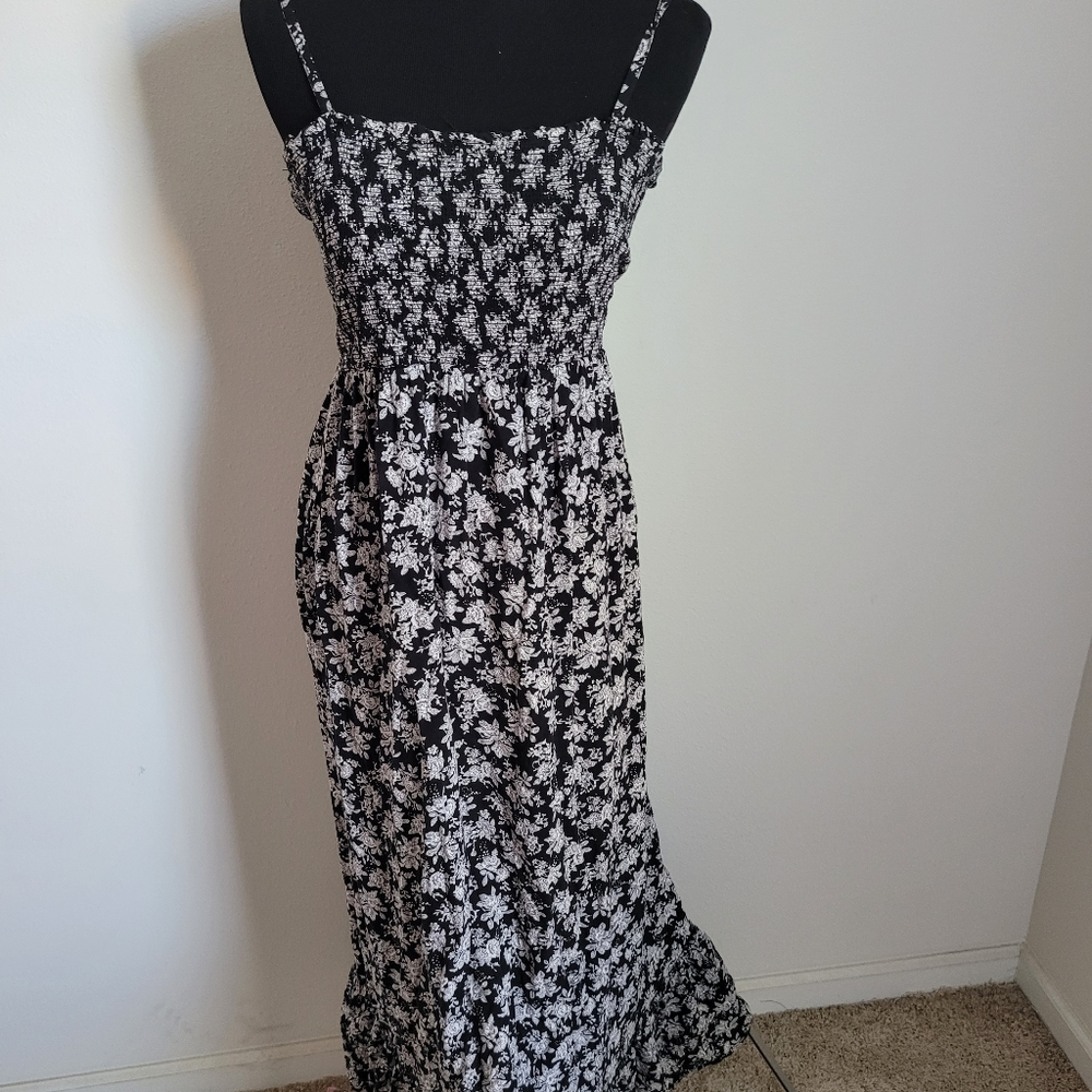 Black and white smock maxi dress